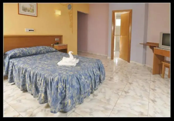 Hostal Carel