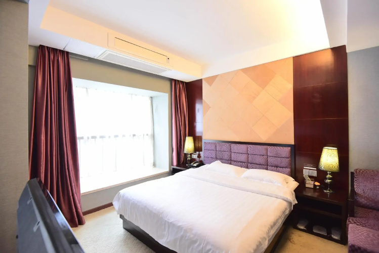 Oriental Hotel