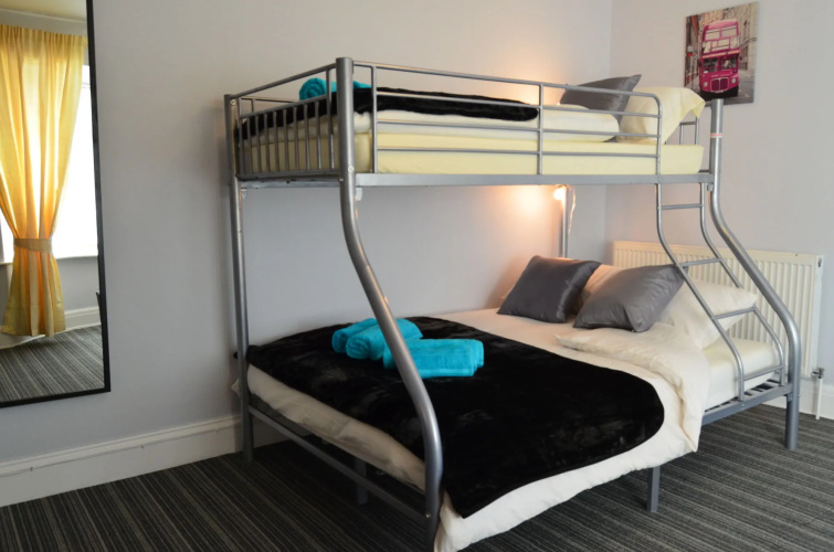 Old Trafford Guest House