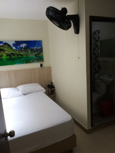 Standard Single room