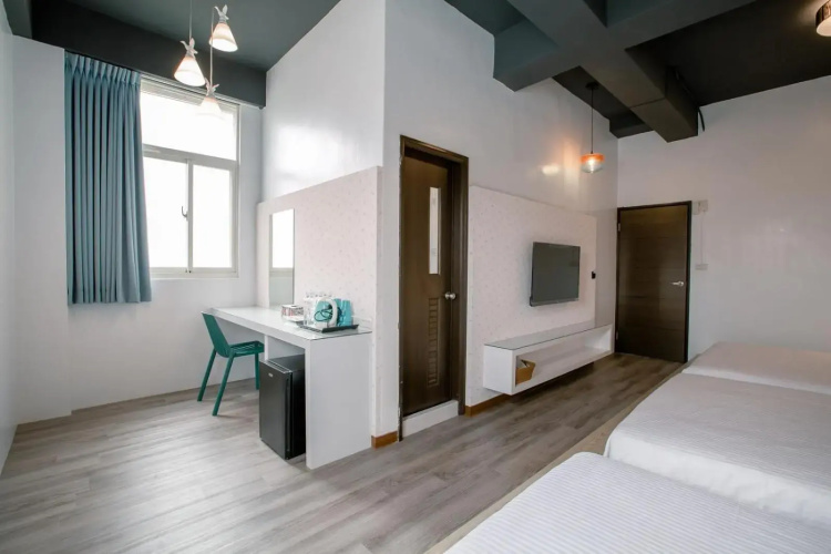 Starrywhale hostel