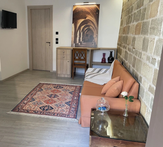 utopia luxury suites