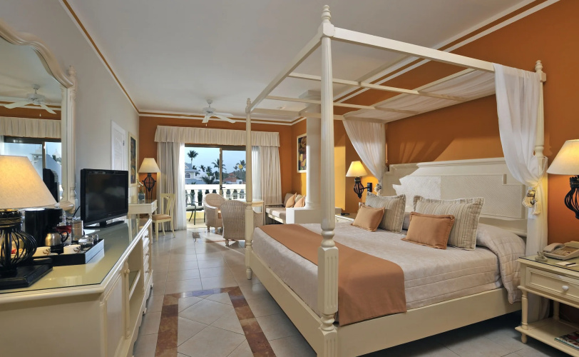 Bahia Principe Luxury Esmeralda - All Inclusive - Newly Renovated