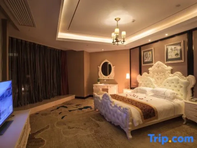 Deluxe Double Suite