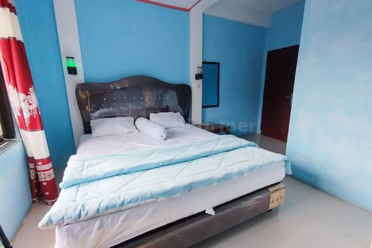 AS Resto,Café & Hotel Mitra RedDoorz