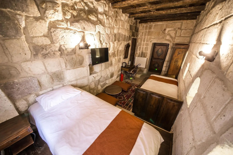 Harkasos Cave Hotel