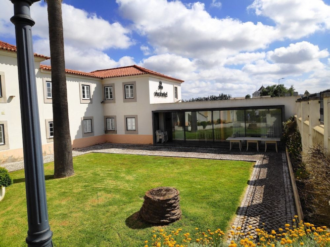 &Tales Hotel