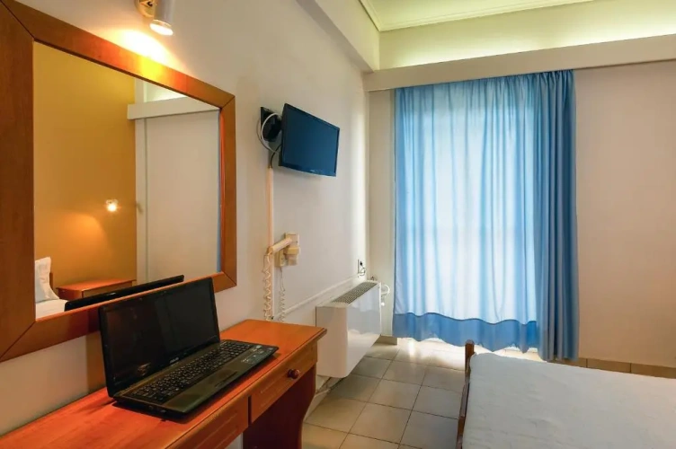 Studio with sea view