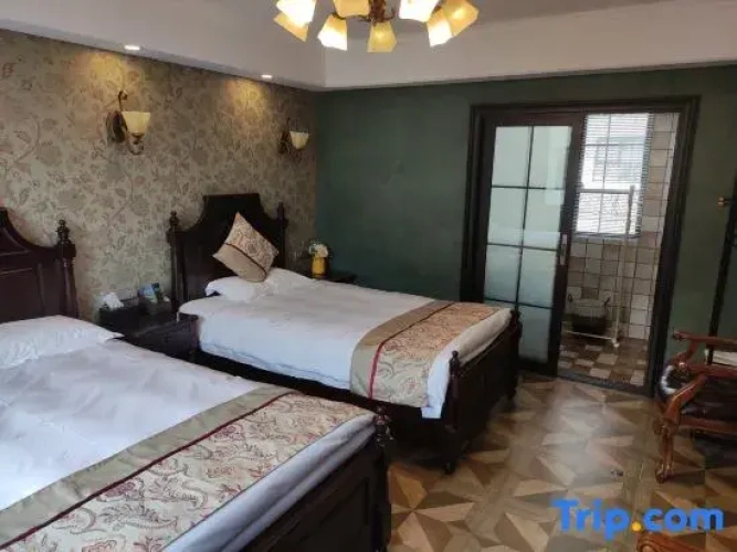2 Bedrooms Family Suite