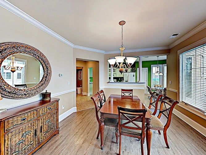 Updated Edgewater By Golfing & Waterway 4 Bedroom Condo