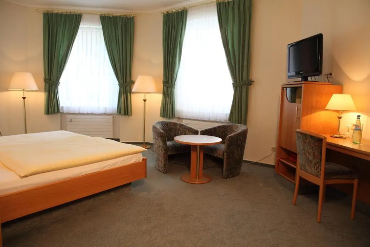 Grand Hotel