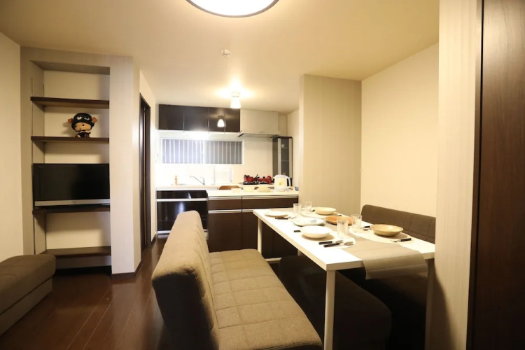L House