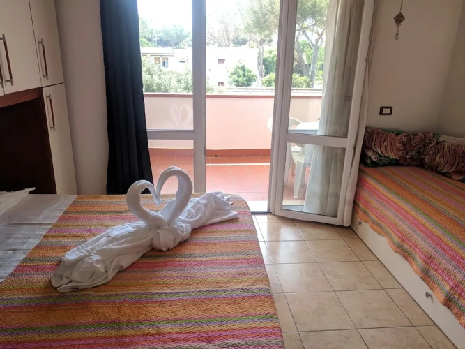 Standard Triple room with balcony