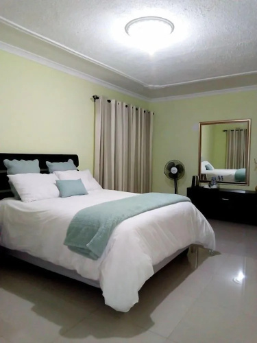 Sago Palm Executive Lodge
