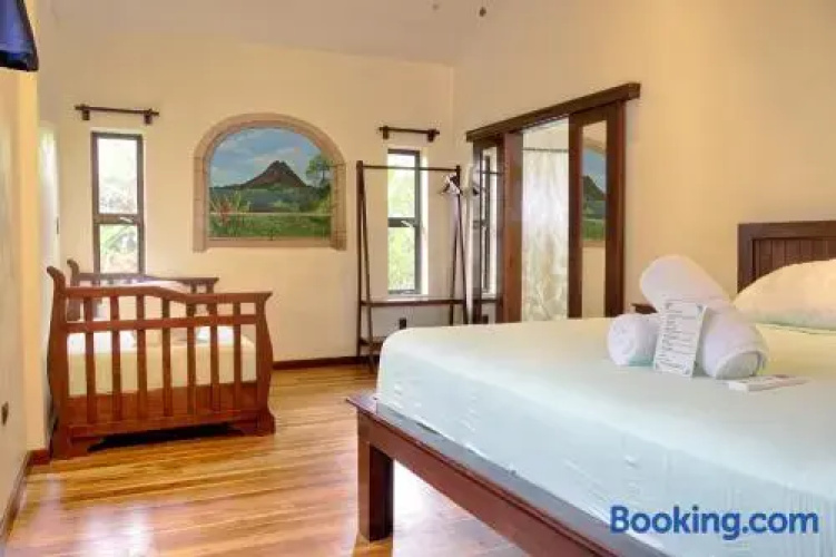 Hona Beach Hotel