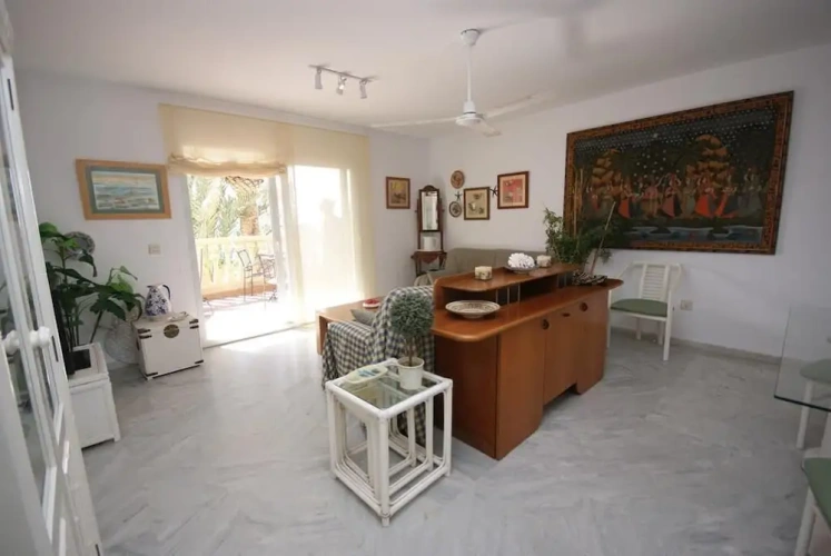 2 Bedrooms Apartment with sea view