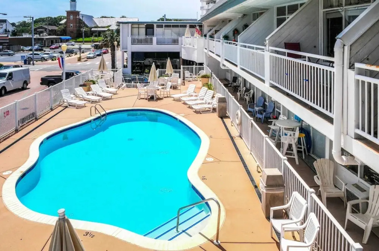 Oceanfront Resort Studio on Virginia Beach!