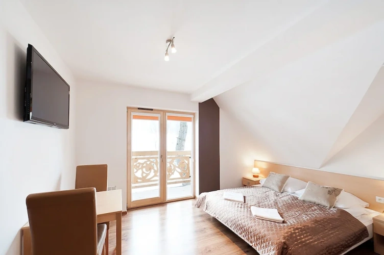Studio with balcony