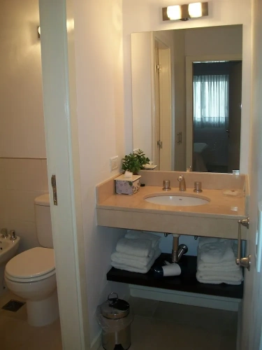 1 Bedroom Standard Quadruple Family room