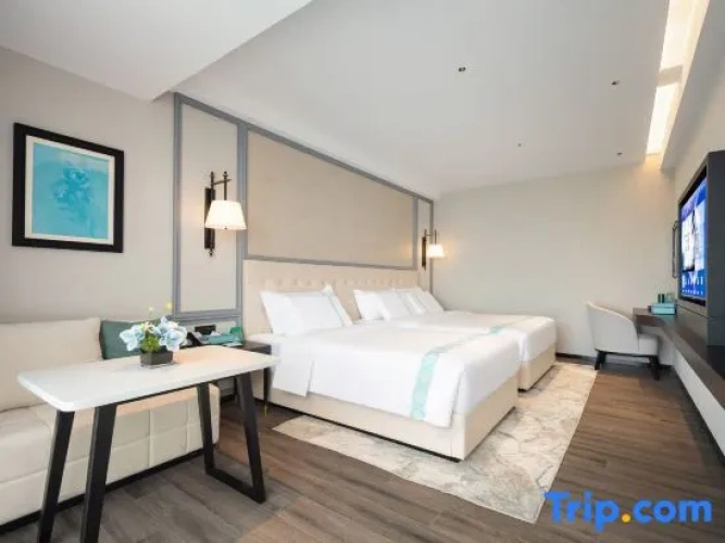 Deluxe Family Suite