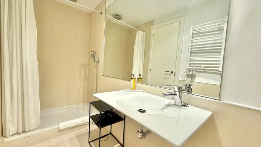 Duplex Naffah Apartments E C 107