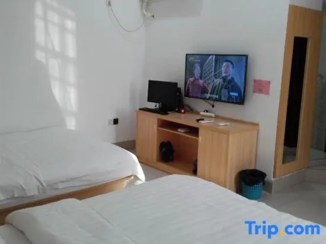 Deluxe Quadruple Suite