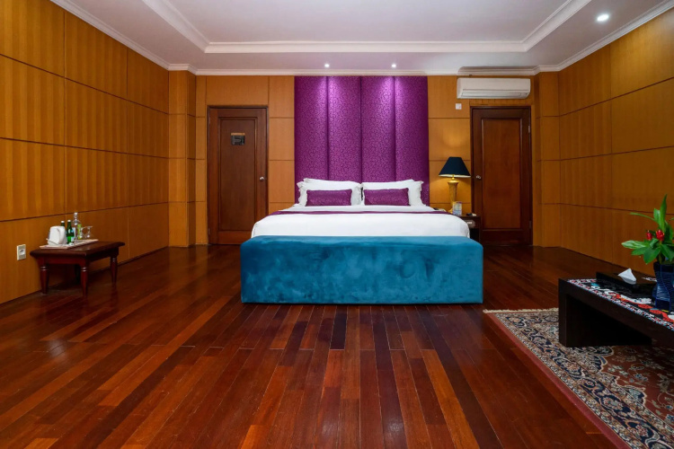 Hotel Bumi Senyiur