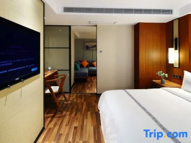 Deluxe Double Suite