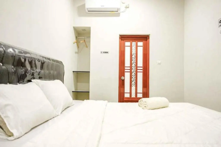 Rudi Rooms RedPartner