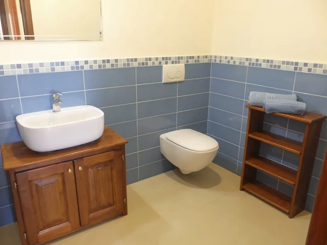 2 Bedrooms Apartment with sea view
