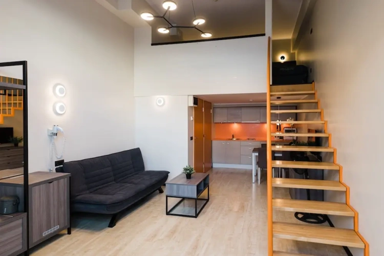 Standard Quadruple Family room