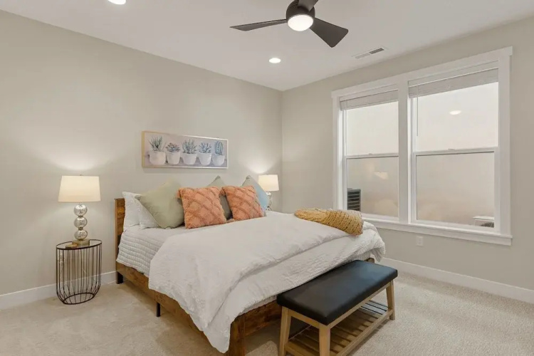 Southwest Manor 5 Bedroom Home