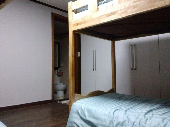 K Star Road Guesthouse - Hostel