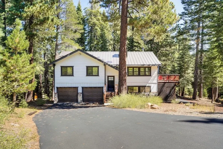 3 Bedrooms Cottage