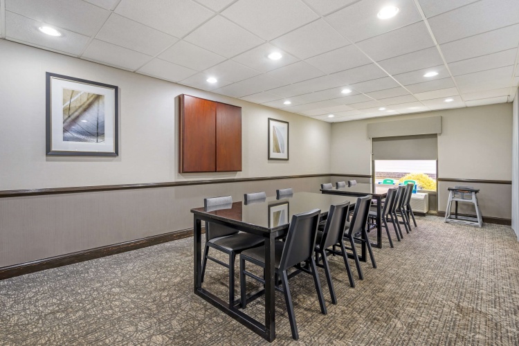 Best Western Suites photo 20