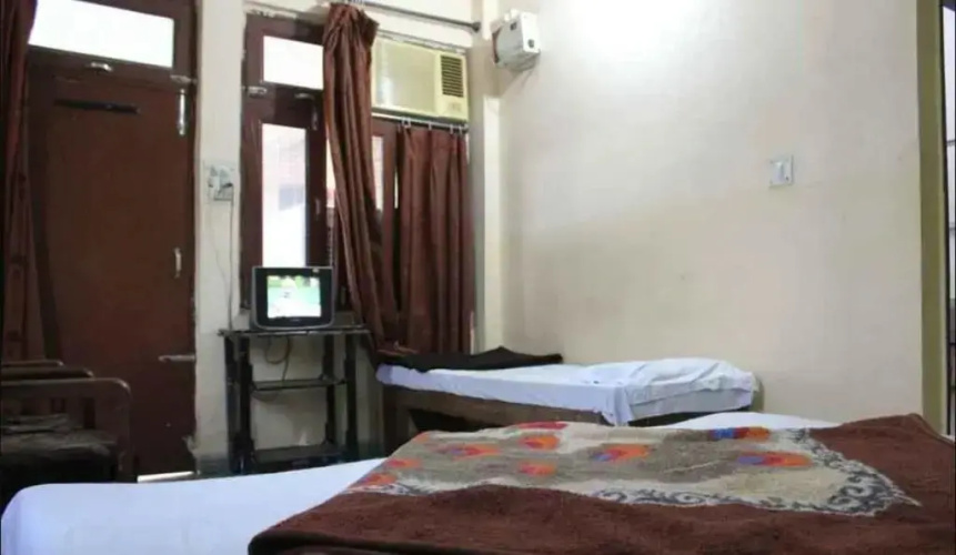 Hotel Vardaan