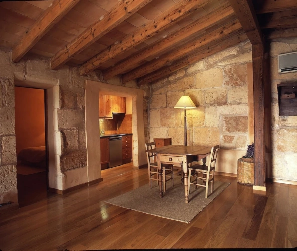 1 Bedroom Cottage with garden view