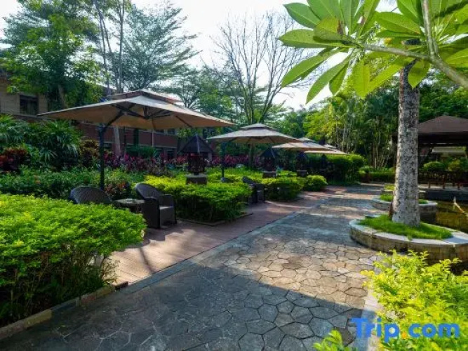 Xinhe Resort