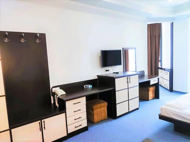 Classic Quadruple room