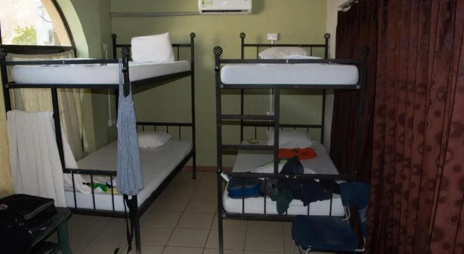 Tamarindo Hostel Resort