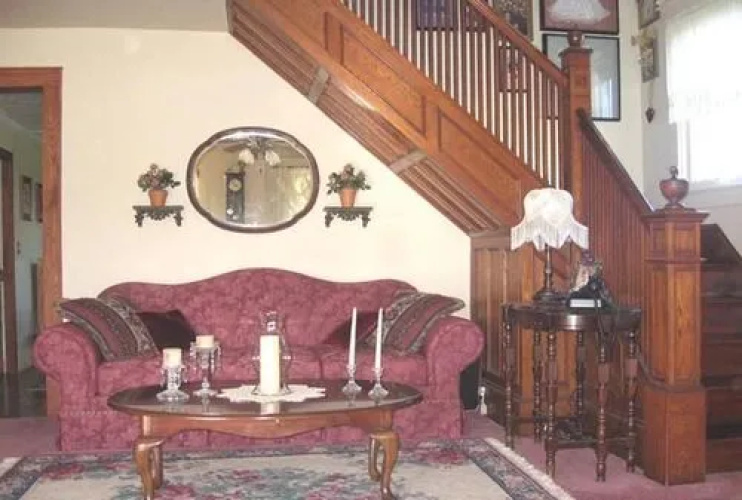 The Bella Ella B&B