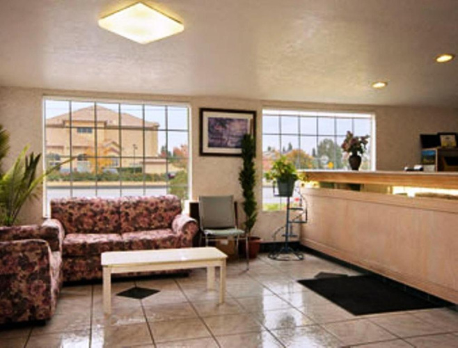 Studio 6 Suites Madera, California - Yosemite