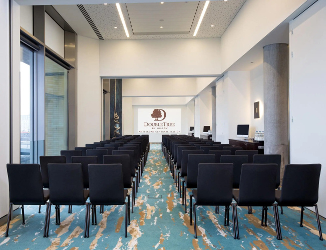 DoubleTree by Hilton Amsterdam Centraal Station photo 41