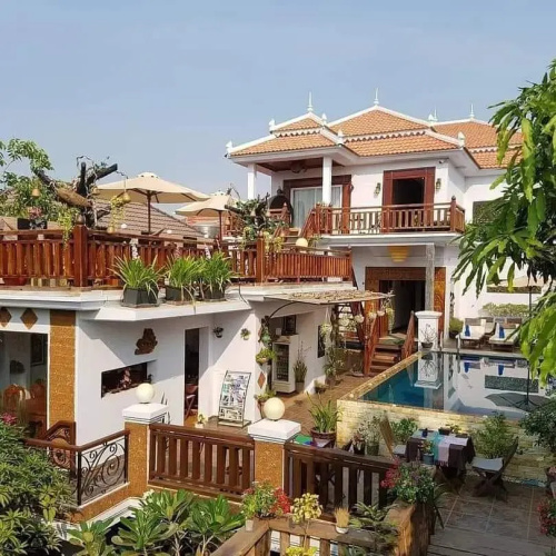 Antonios Villa Hotel