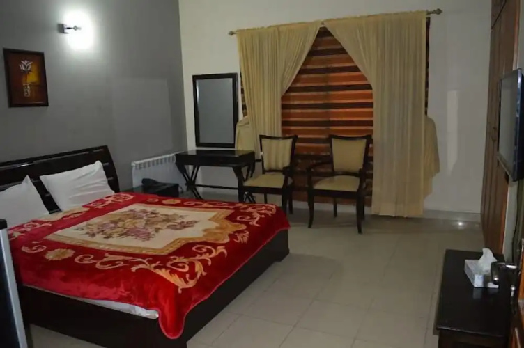 GB Lodges Murree