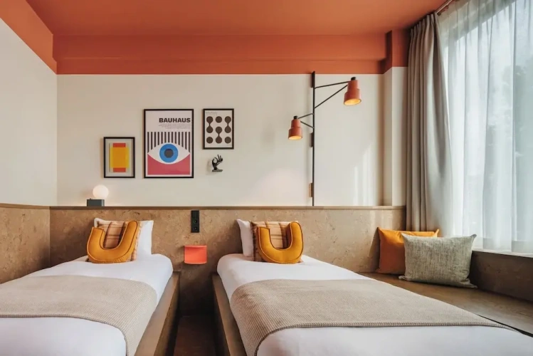 Plus Twin room