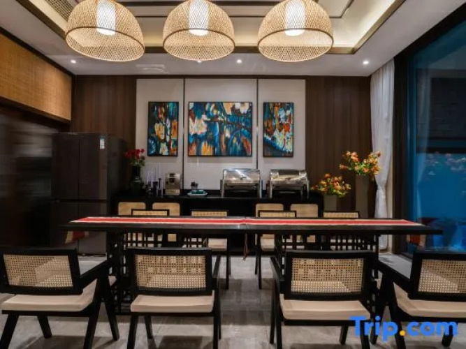 Tengchong Yunrao Banshan Hot Spring Inn