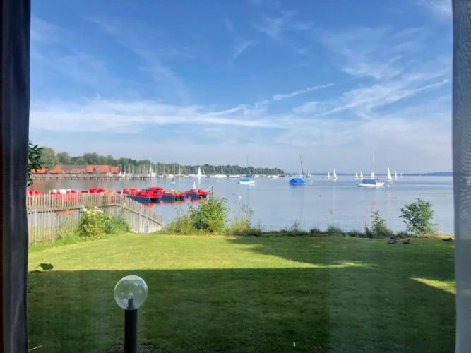 Standard Double room with lake view