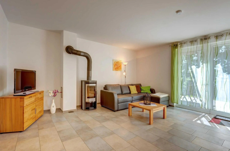 Haus Werder Wohnung 1 mit Kamin