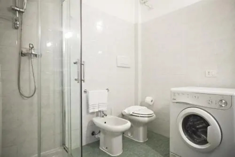 Navigli Apartments